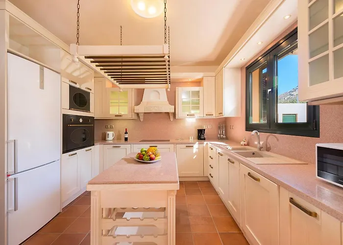 Seven Springs Artemis *