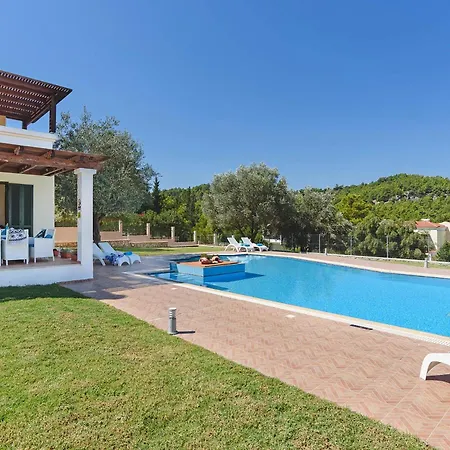 Seven Springs Artemis Villa